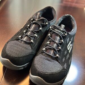 Women’s Skechers